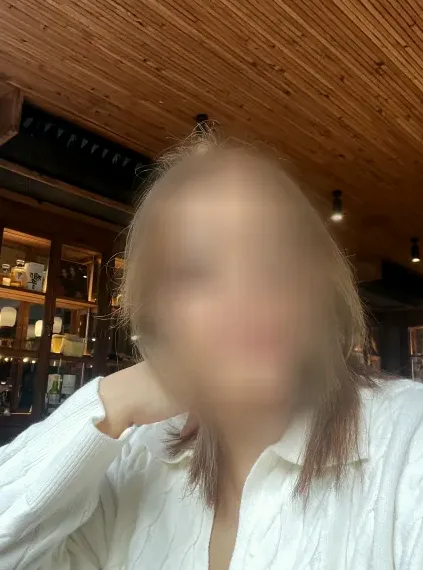 Bernadette, 40