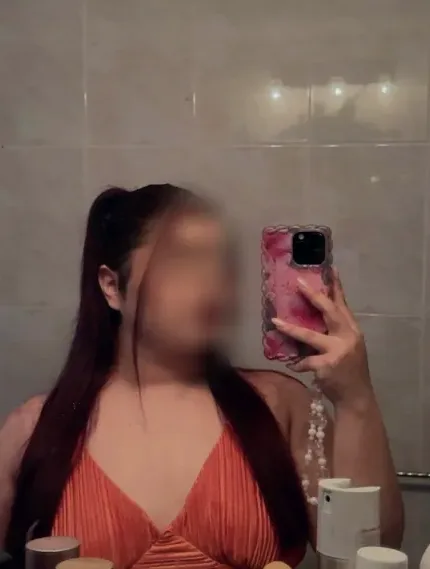Maren, 22