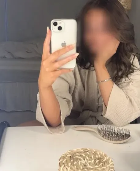 Thea, 20